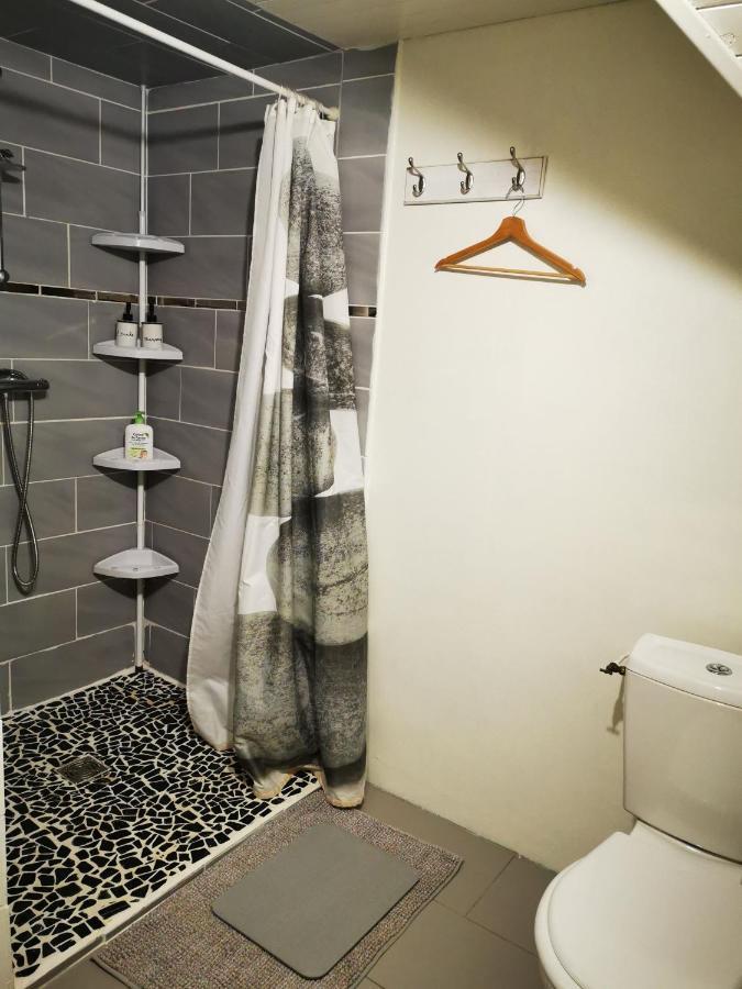 Domaine De L'Esperance, Chambre Rose Bed & Breakfast Bersaillin Eksteriør bilde